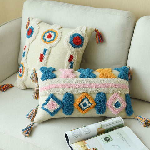 Luxury Woolen Tassels Cushion Cover