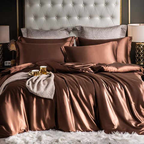 Fitted 4PCS SUPER SOFT Luxury Silk Bedding Set（1 FITTED SHEET+1 QUILT COVER+ 2 PILLOWCASE)