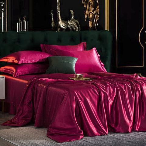 Fitted 4PCS SUPER SOFT Luxury Silk Bedding Set（1 FITTED SHEET+1 QUILT COVER+ 2 PILLOWCASE)
