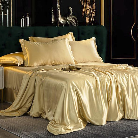 Fitted 4PCS SUPER SOFT Luxury Silk Bedding Set（1 FITTED SHEET+1 QUILT COVER+ 2 PILLOWCASE)