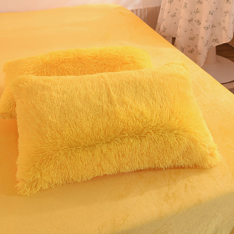 Fluffy Comfortable Bedding 4 Pcs Set (1 Duvet Cover+1 Bed Sheet+ 2 PILLOWCASE)