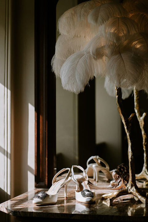 Freestanding Feather Lamp
