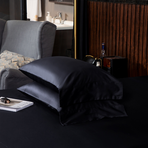 Black On Black - Duvet Cover Set