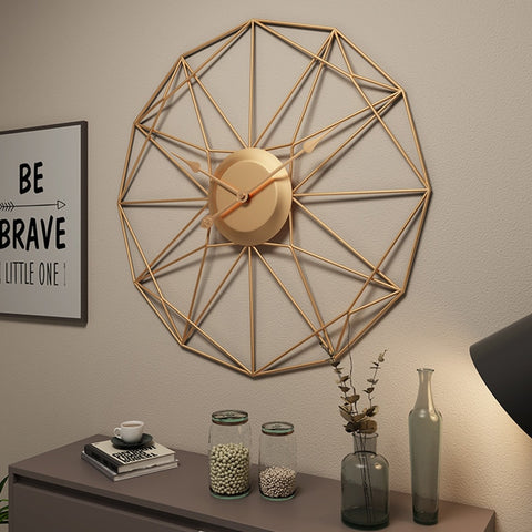 Modern Design Iron Wall-Mounted Clock