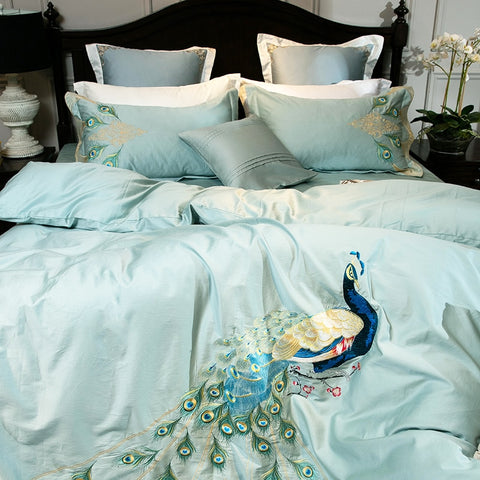 BlueCloud Peacock Bedding Set