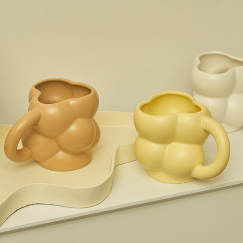 Elegant Ceramic Coffee Mug