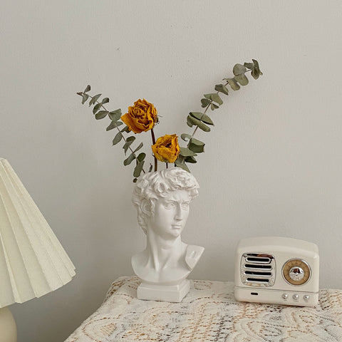 Modern Creative Portrait Vase