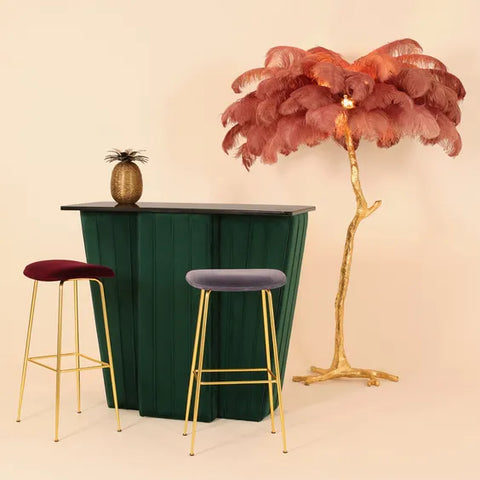 Freestanding Feather Lamp