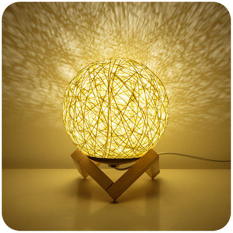 Globo Table Lamp