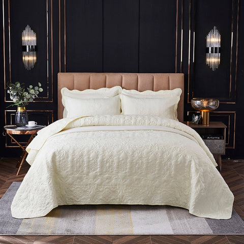 CloudNine‌ ‌Quilted‌ ‌Bed‌ ‌Set‌ ‌