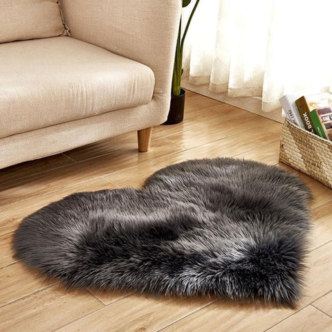 Maya - Heart Shape Fluffy Carpet - Silky decor