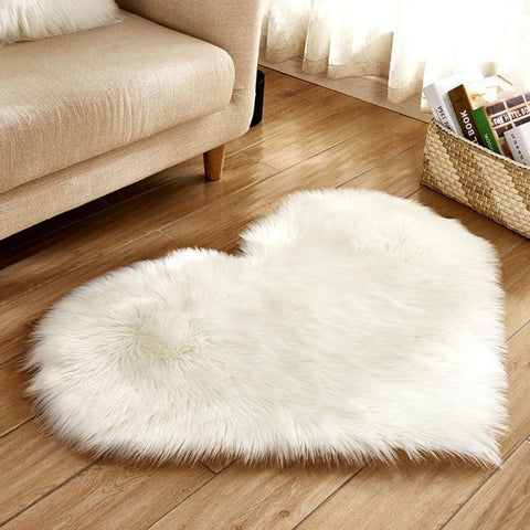 Maya - Heart Shape Fluffy Carpet - Silky decor