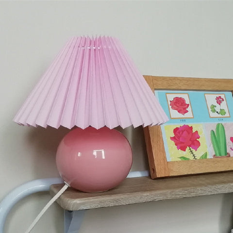 Deluxe Rattan Pleat Led Lamp